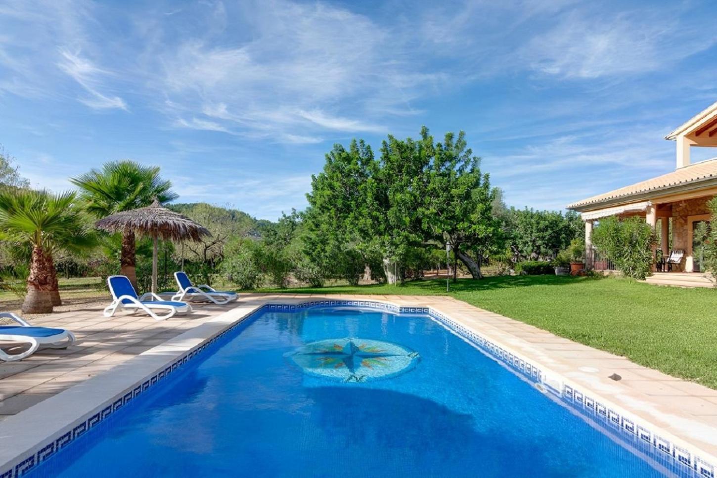 Villa Cas Mestre Con Piscina En Entorno Rural Binibona